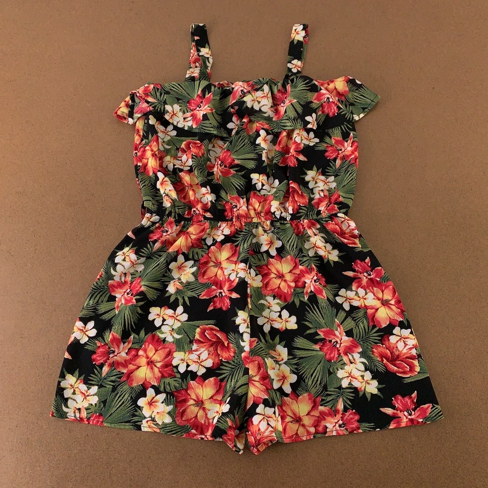Almost Famous Juniors Size Large Tropical Floral Print Sleevless Ruffle Romper